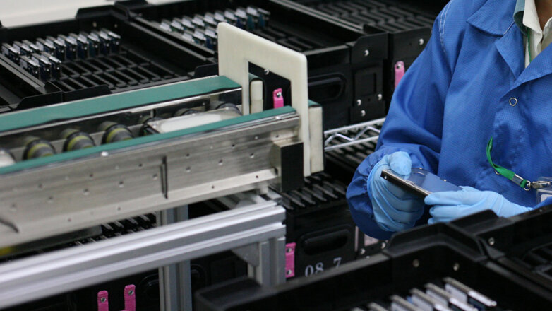 В России запустят новое производство ноутбуков и литий-ионных батарей