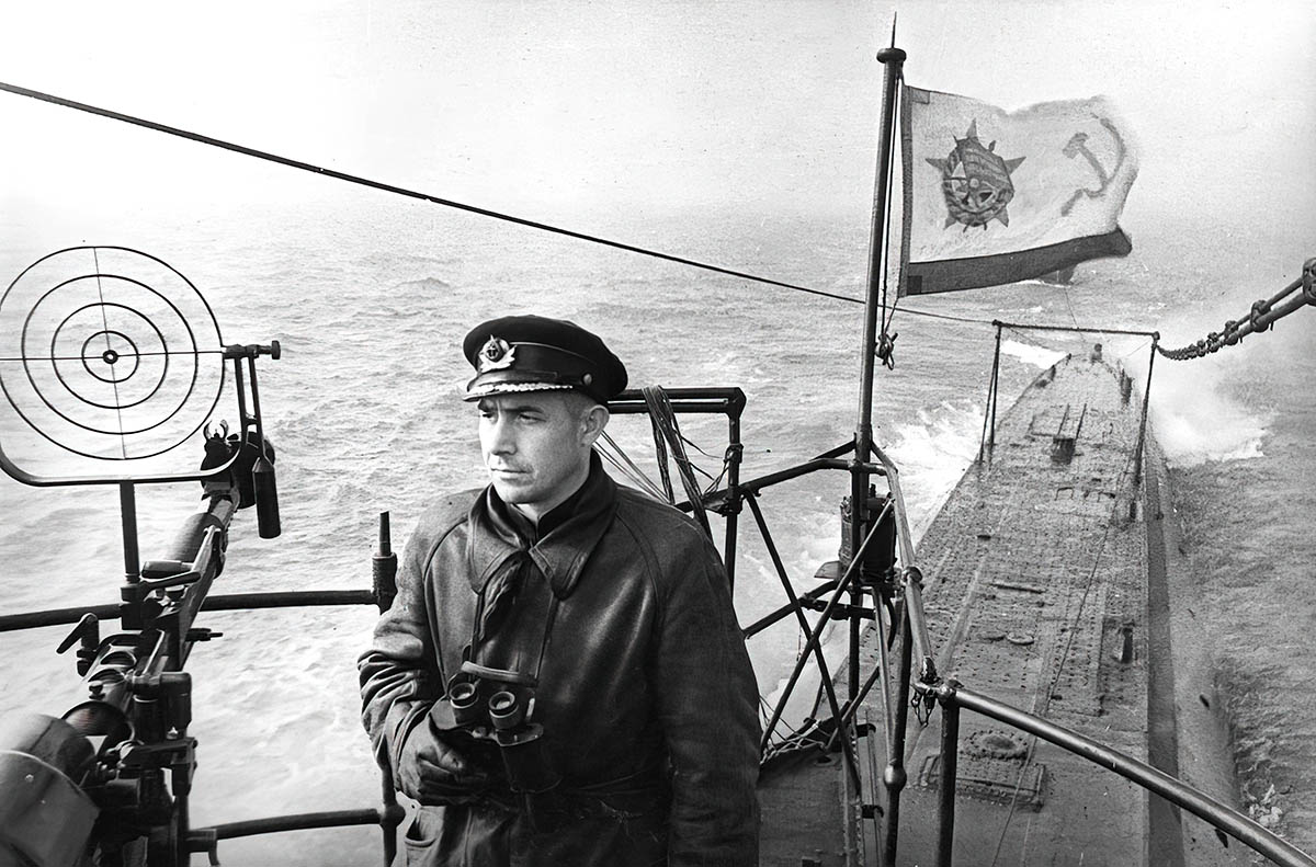 командир советской подводной лодки капитан Поляков