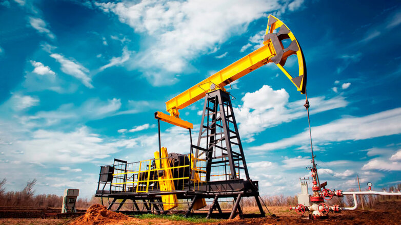 Минэнерго России: санкции Запада привели к значительной потере добычи нефти в мире