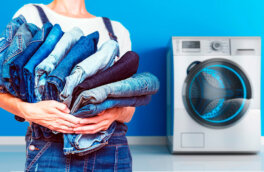 Испортят любимые джинсы: 5 грубых ошибок при стирке