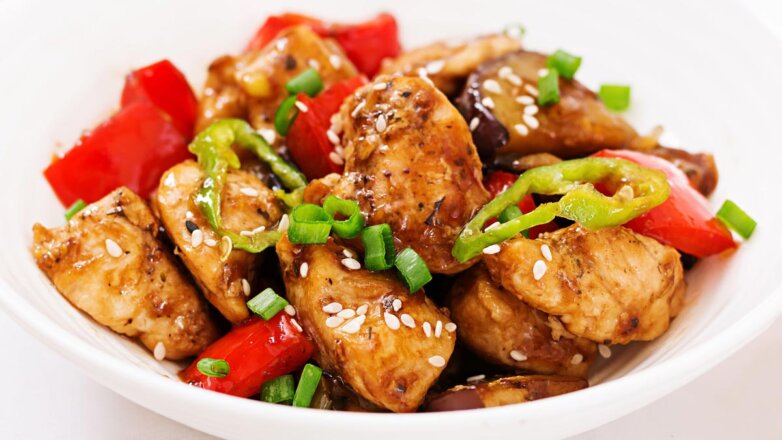 30 минут на кухне: рецепт курицы по-китайски "Кунг-Пао"