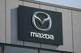 Nikkei: Mazda задумалась о закрытии производства в России