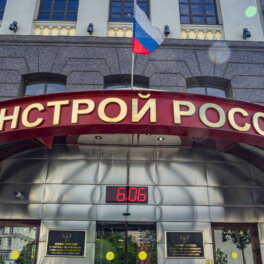 Подделывать протоколы собраний жильцов станет сложнее: Минстрой разработал меры борьбы с недобросовестными УК