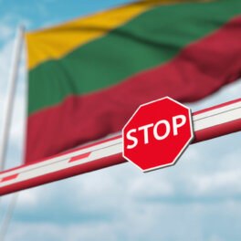 Власти Литвы продлили ограничения на въезд для граждан России и Белоруссии