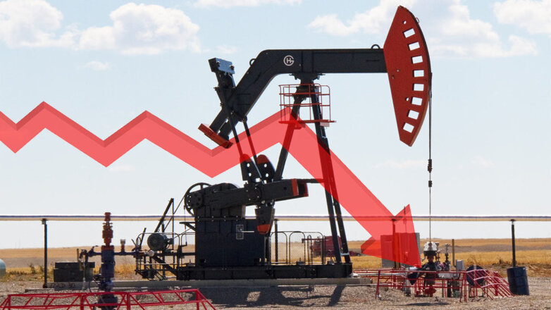 Нефть дешевеет более чем на 2% на ожиданиях снижения спроса