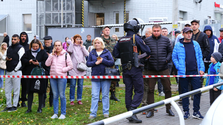 У напавшего на школу в Ижевске нашли 2 переделанных под боевые травматических пистолета
