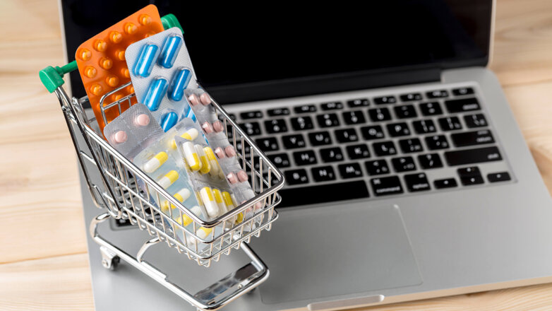 ГД приняла в первом чтении законопроект об онлайн-продаже рецептурных лекарств
