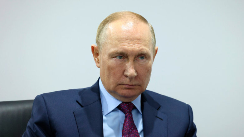 1156929 Президент России Владимир Путин
