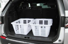 Как поддерживать порядок в багажнике автомобиля: 2 простых лайфхака