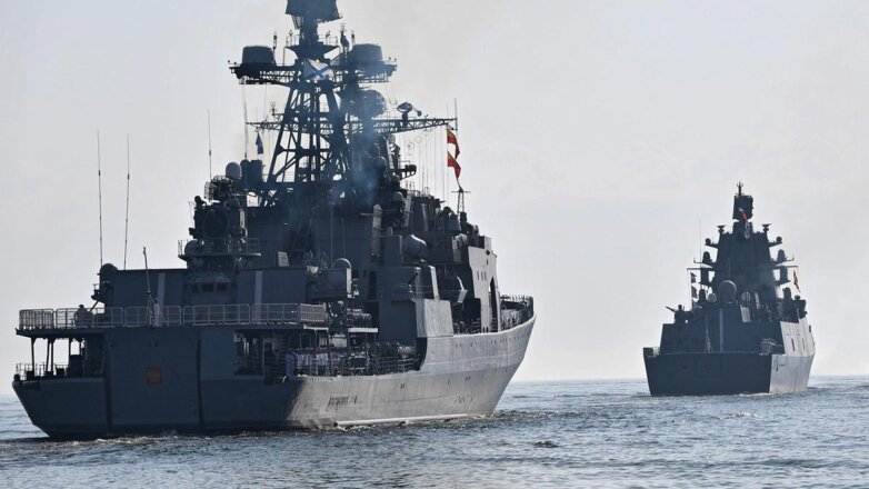 Корабли Северного флота РФ выполняют задачи в Чёрном море и Северной Атлантике