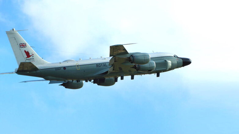 РИА Новости: Великобритания отправила самолет-разведчик к границам Украины