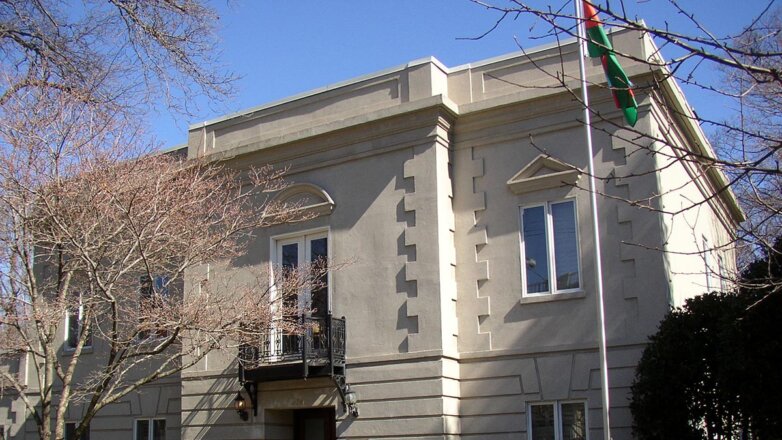 В Вашингтоне обстреляли автомобиль посольства Азербайджана