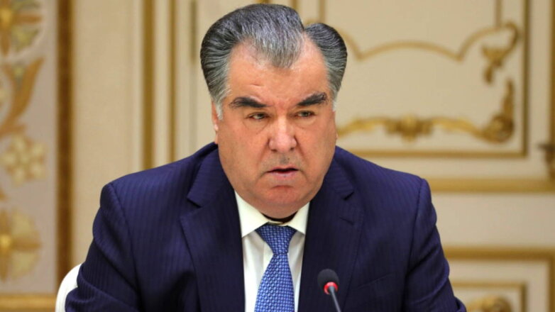 Глава Таджикистана в разговоре с Путиным выразил соболезнования в связи с терактом в "Крокусе"