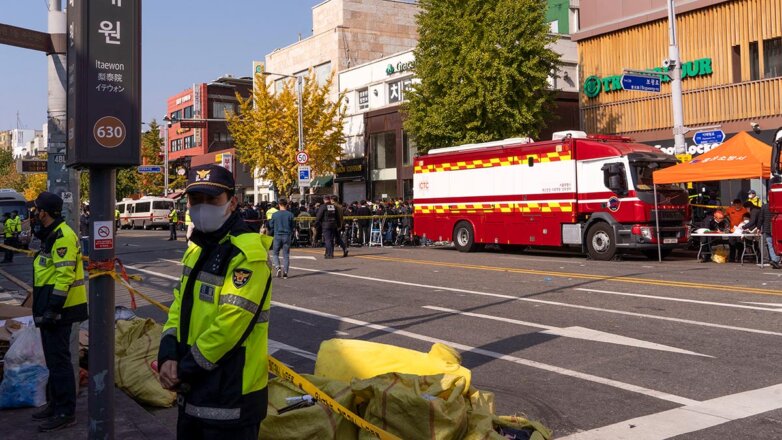 Посольство РФ в Корее рассказало о состоянии пострадавшей в давке россиянки