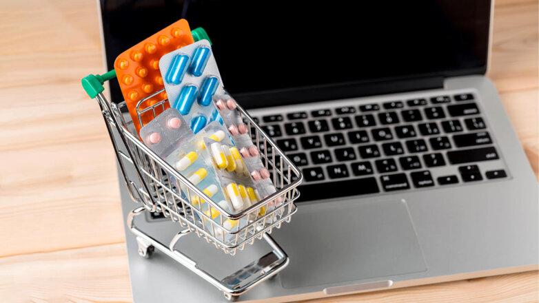 Госдума приняла закон об онлайн-продаже рецептурных лекарств