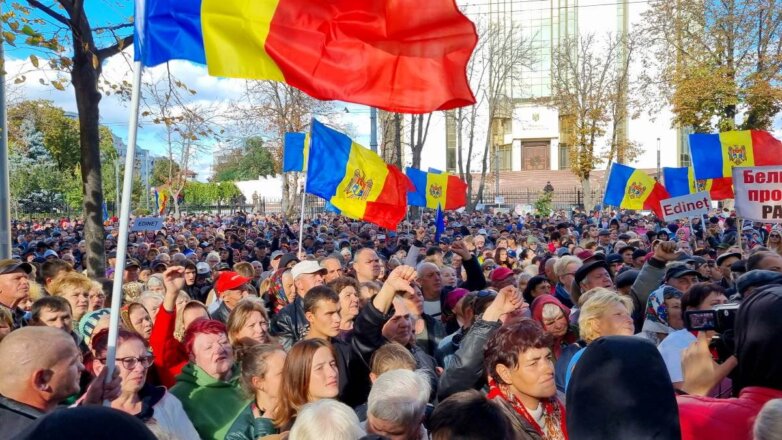 Митингующая в Кишинёве оппозиция пообещала развернуть еще один палаточный городок