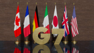 Глава Минфина США на встречах G7 в мае обсудит замороженные российские активы