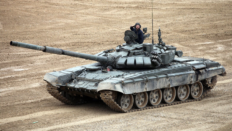 Белорусская армия получила новые бронетранспортеры и танки