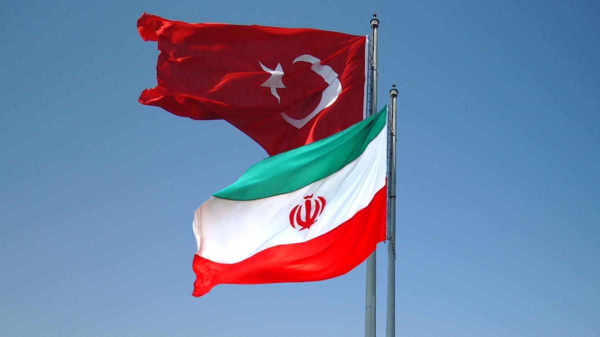 Иран и Турция заключили новые соглашения в газовой сфере