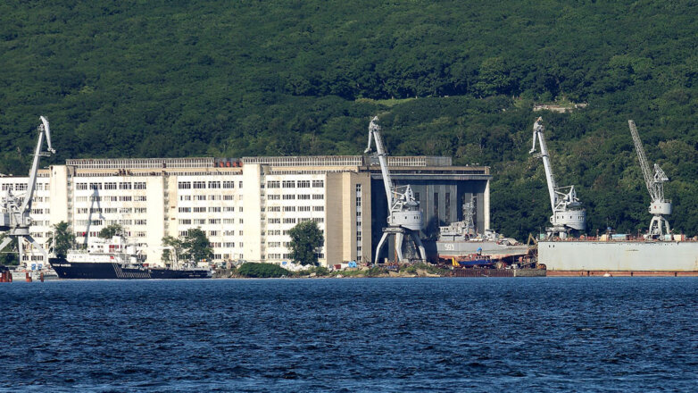 Строящая военные корабли "Восточная верфь" подала заявление о банкротстве