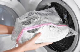 Как стирать кроссовки в стиральной машине: инструкция и полезные хитрости