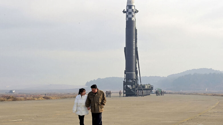 КНДР объявила военные учения США и Южной Кореи "ядерным шантажом"