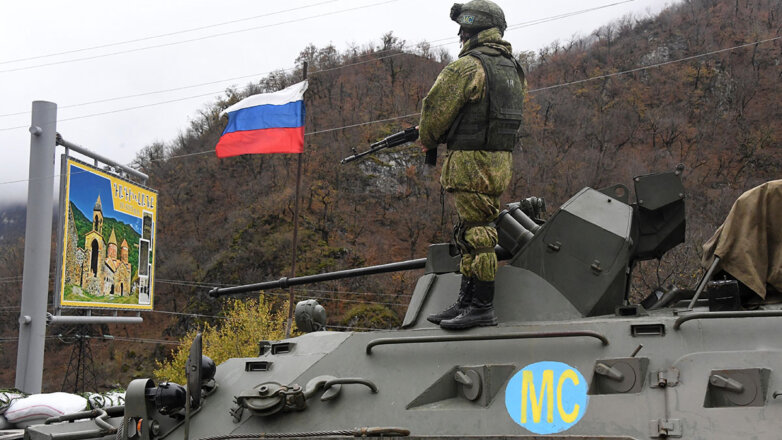 Наблюдательный пост российских миротворческих сил у монастырского комплекса Дадиванк