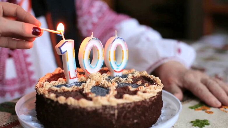 Секреты долголетия: 100-летняя женщина рассказала, что помогло ей столько прожить