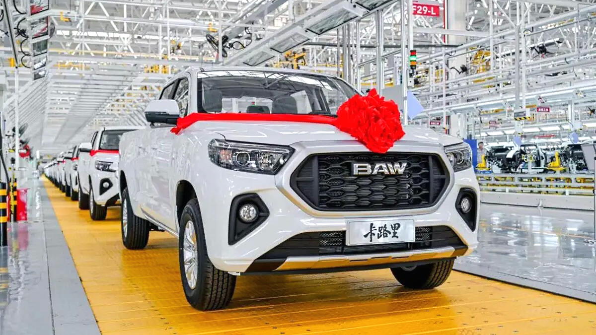 Китайский BAIC представил бюджетный пикап длиной более 5 метров