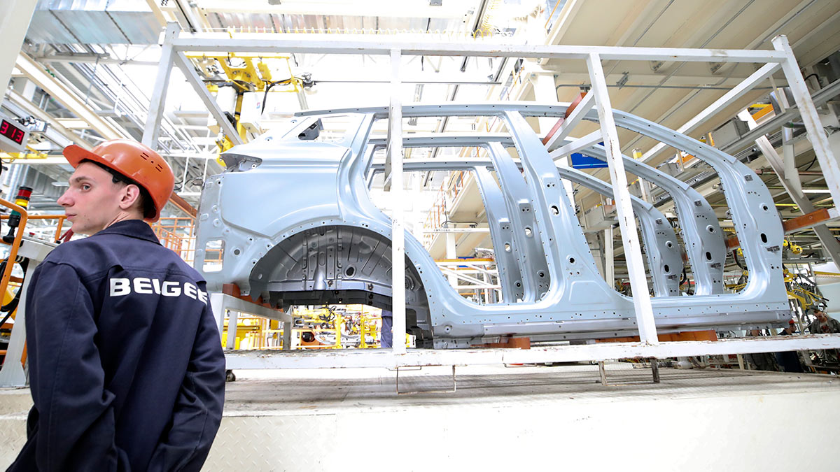 Белорусский завод Geely увеличит объемы выпуска автомобилей для России
