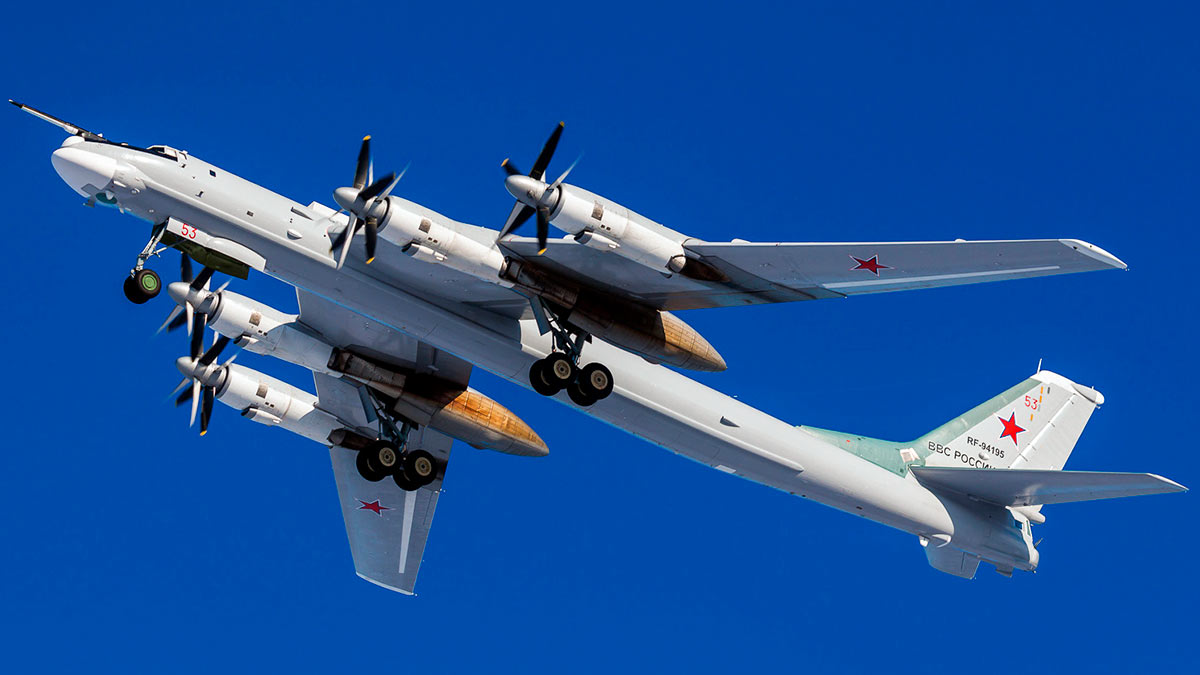 В Пентагоне заявили, что Ту-95 ВС РФ приближались к зонам ПВО США и Канады впервые более чем за два года