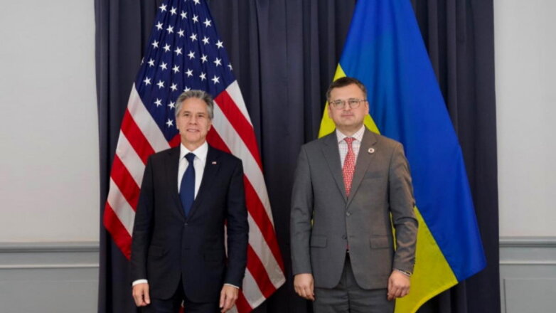 Блинкен заверил Кулебу в приверженности США продолжать помощь Украине
