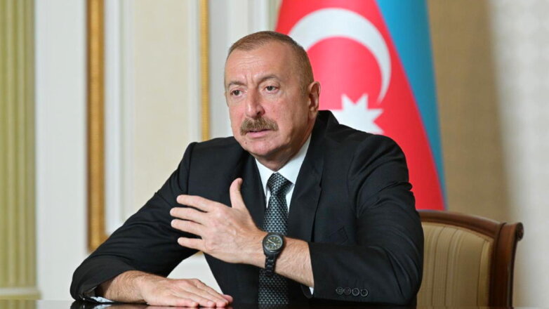 Алиев принес извинения Путину в связи с гибелью миротворцев РФ в Карабахе