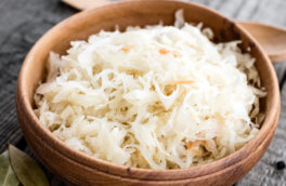 Сколько сахара класть в квашеную капусту, чтобы она получилась вкусной и хрустящей