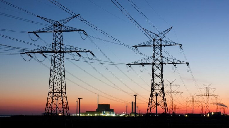"Укрэнерго" предупредила об отключениях электричества по всей стране