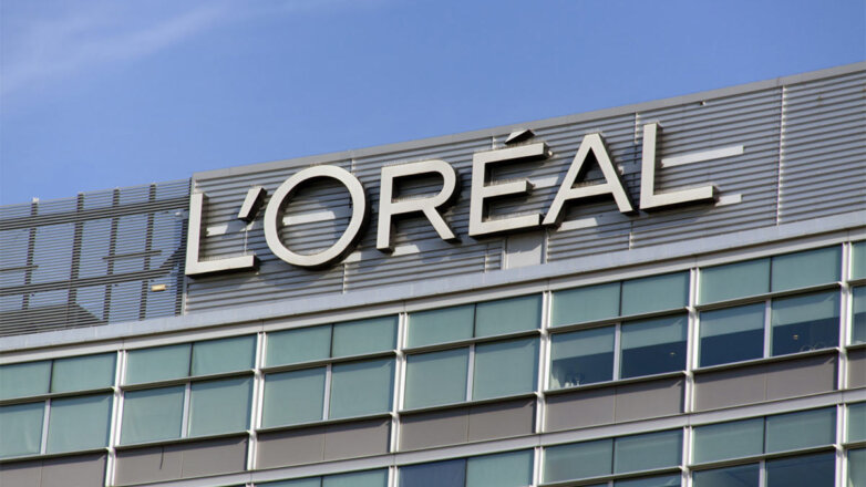 L'Oreal опровергла информацию о возобновлении поставок в Россию