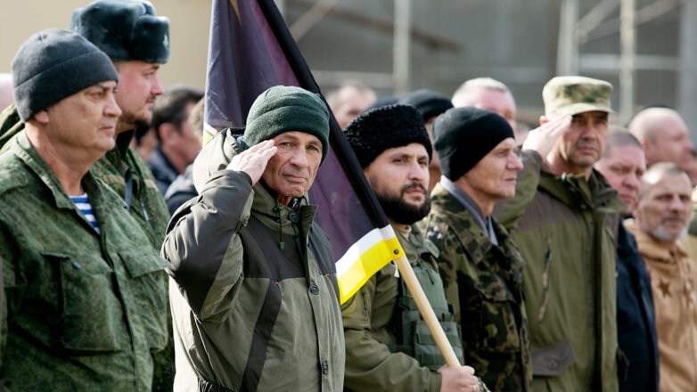 Путин приравнял участвующих в СВО добровольцев к ветеранам боевых действий