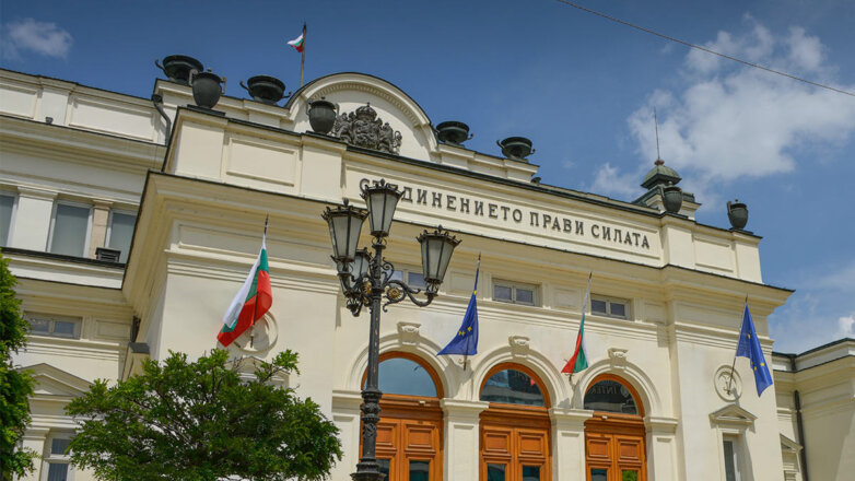 Парламент Болгарии одобрил пакет военной помощи Украине