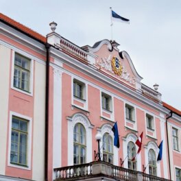 Парламент Эстонии принял поправки к закону против православной церкви