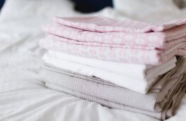 Как сделать мягким постельное белье после стирки: 6 эффективных способов