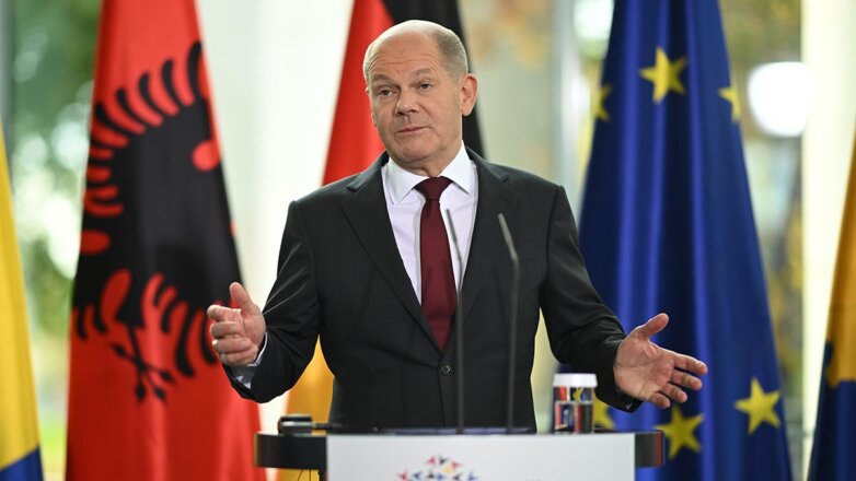 Шольц назвал расходы Германии на оружие для Украины до 2027 года