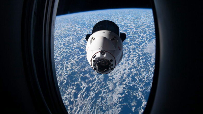 1210198 Грузовой космический корабль SpaceX Cargo Dragon
