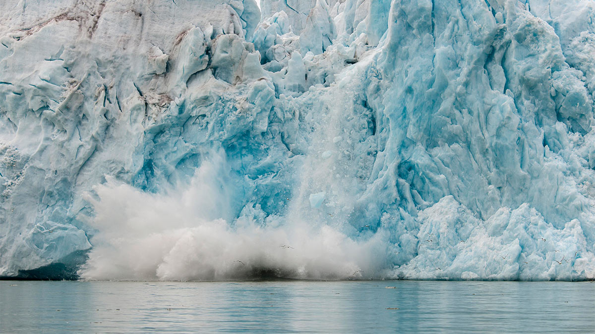 Ученые нашли связь между приливами и таянием ледников в Антарктиде