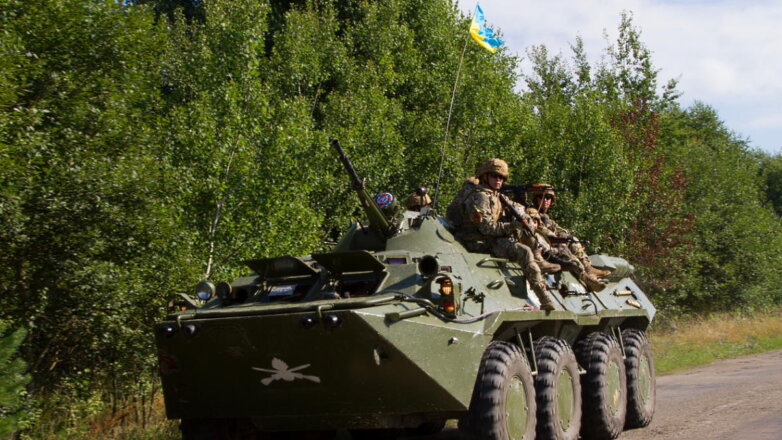 В Белоруссии заявили о провокации с украинским БТР и вооруженными людьми на границе