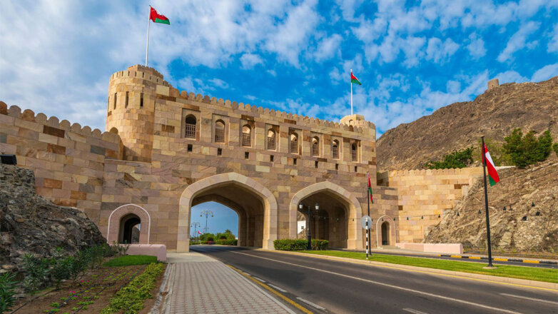 Ворота Маската, Оман