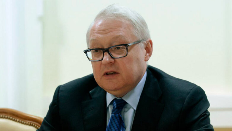 Рябков рассказал о переносе встречи с США по ДСНВ