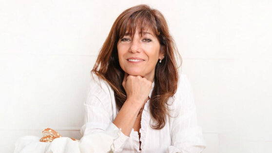 Как выглядеть моложе: парикмахер назвал лучшую стрижку для женщин после 50 лет