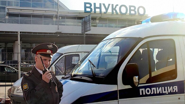В аэропортах Внуково, Домодедово и Жуковский ввели ограничения