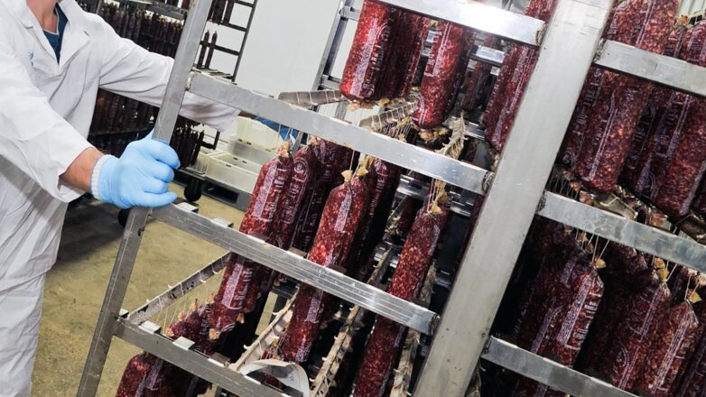 Московские производители увеличили выпуск мясных продуктов