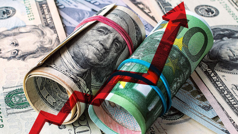 На старте торгов на Мосбирже курс доллара поднялся выше 71 рубля, евро – до 76 рублей
